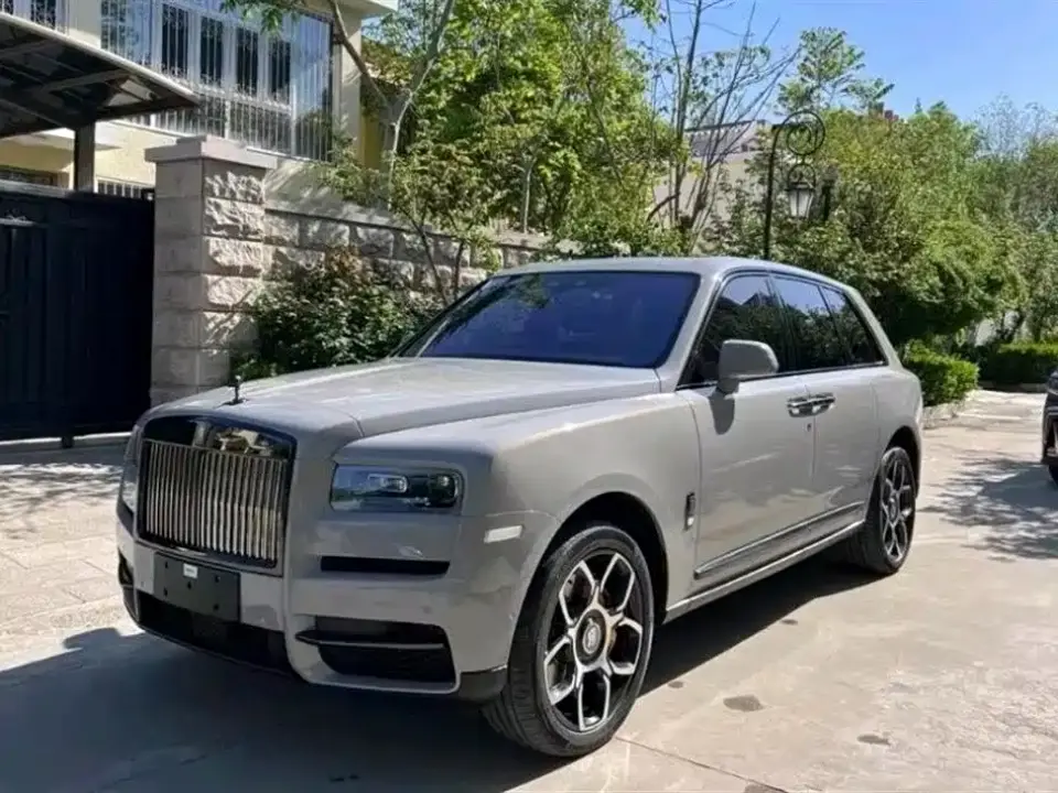Rolls-Royce Cullinan Black Badge 2022