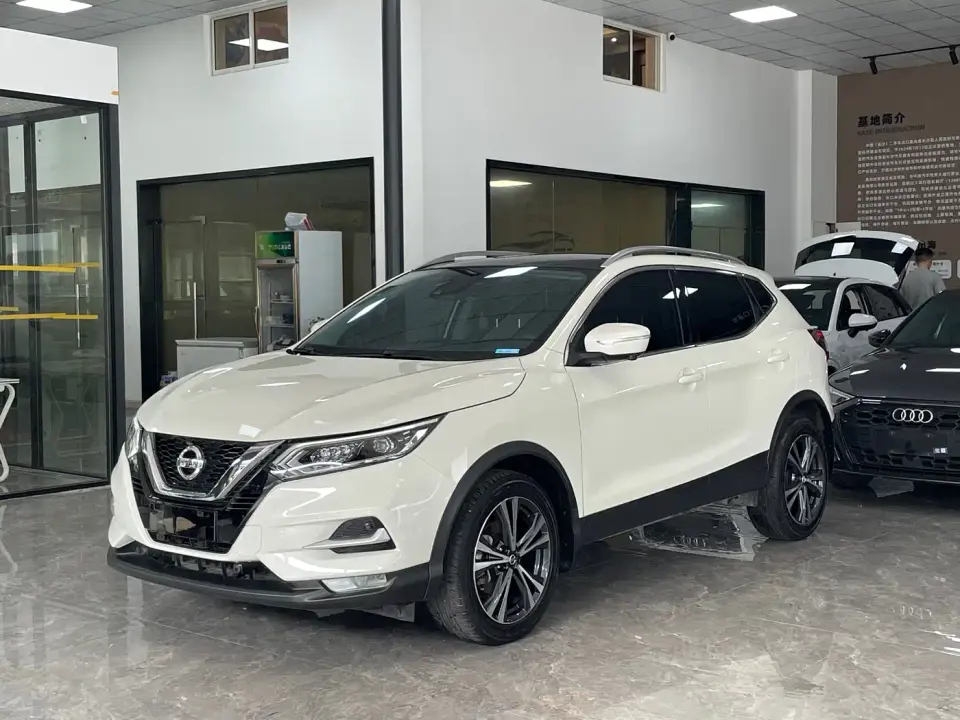 Nissan Qashqai 2.0L CVT XV Prem Luxury Edition 2023