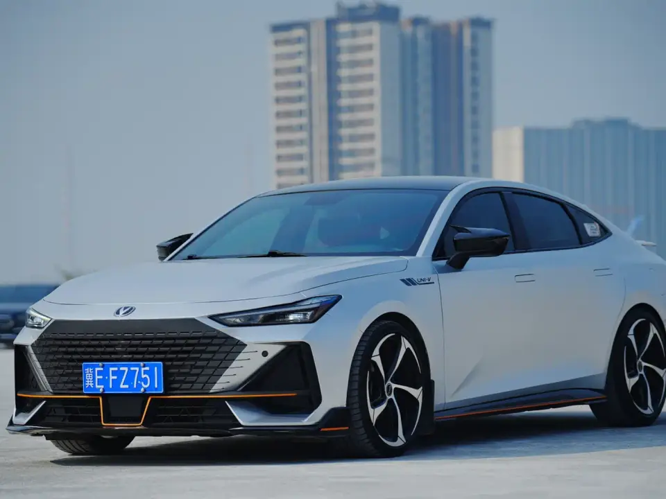 Changan UNI-V 1.5T Sport Edition 2022