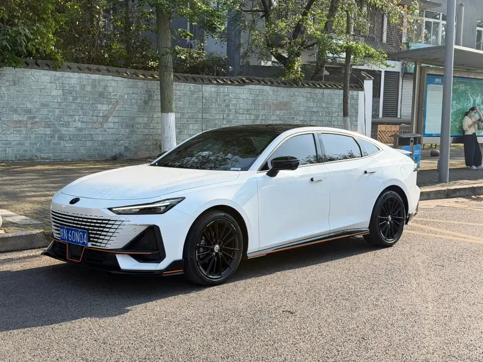 Changan UNI-V 1.5T Sport Edition 2023