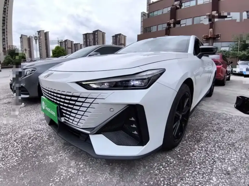 Changan UNI-V 1.5T Luxury Edition 2023