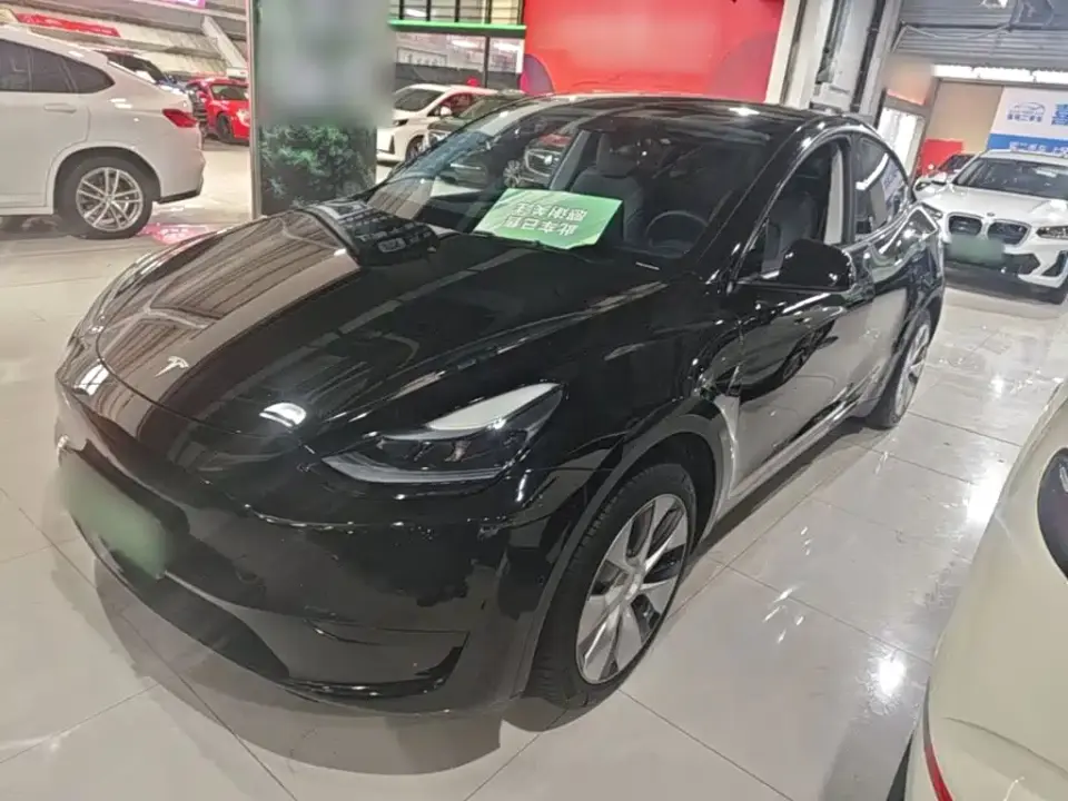 Tesla Model Y Facelift Rear-Wheel Drive Version 2023