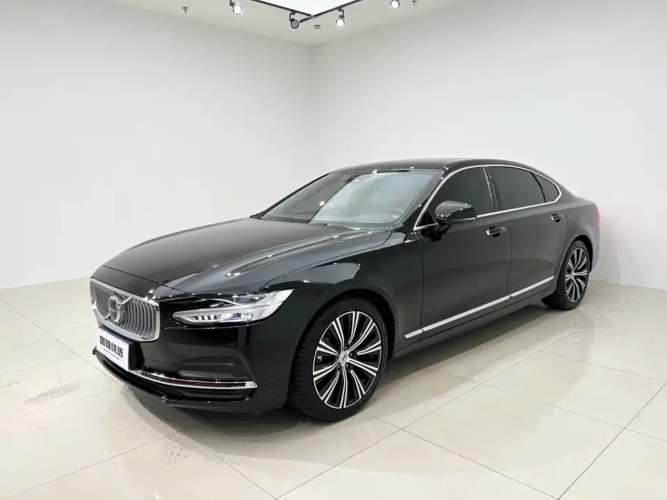 Volvo S90 B5 Intelligent Vision Luxury Edition 2023