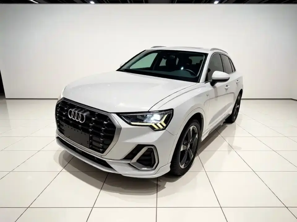 Audi Q3 35 TFSI Fashion Dynamic 2020