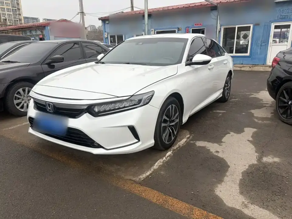 Honda Inspire Sharp Hybrid 2.0L Pure Elegance Edition 2022
