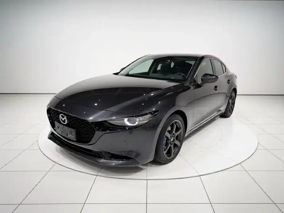 Mazda Mazda3 Axela 2.0L Automatic Quality Shine 2022