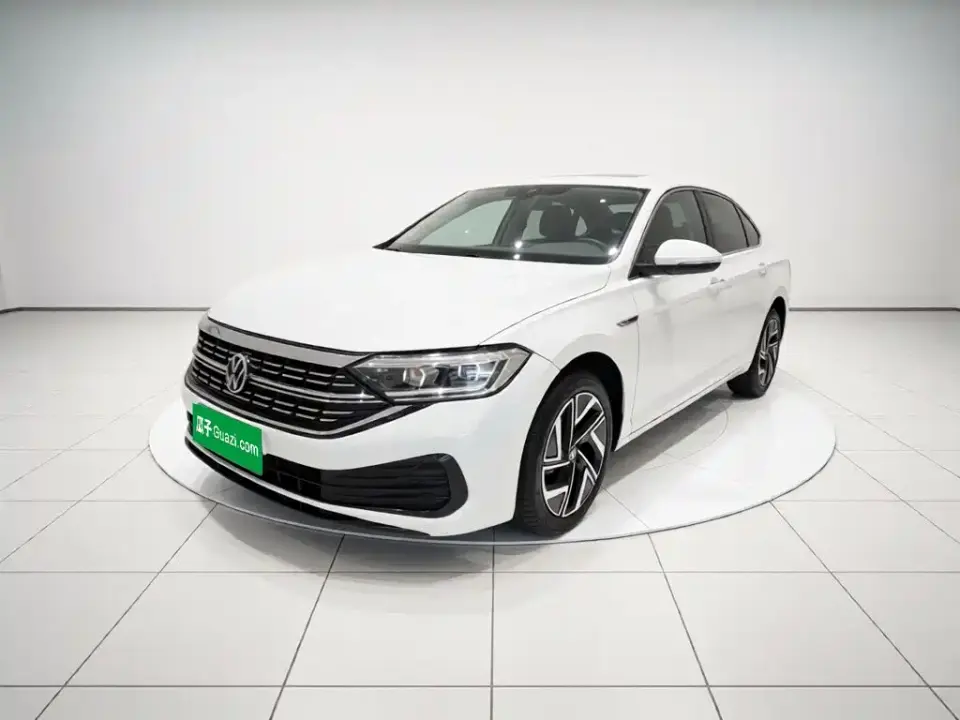 Volkswagen Sagitar Model Year 200TSI DSG Surpass Edition 2023