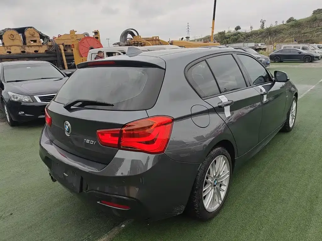 BMW 1 Series (Import) 120i M Sport Package 2019 — фото 7