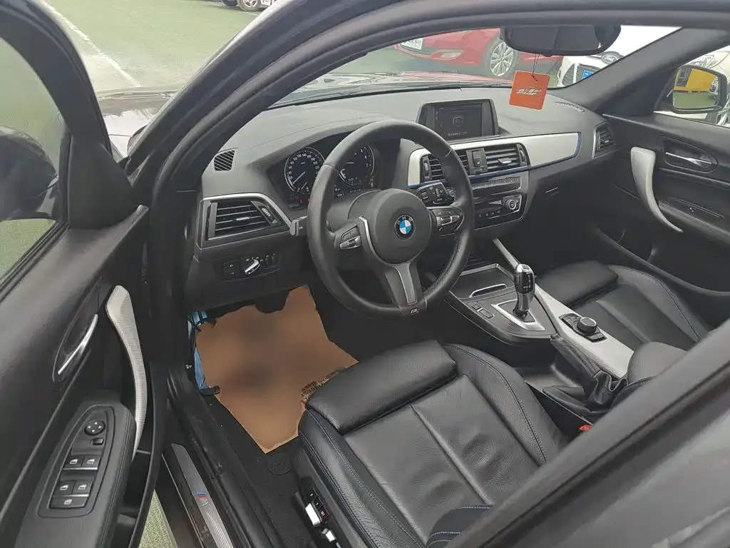 BMW 1 Series (Import) 120i M Sport Package 2019 — фото 16