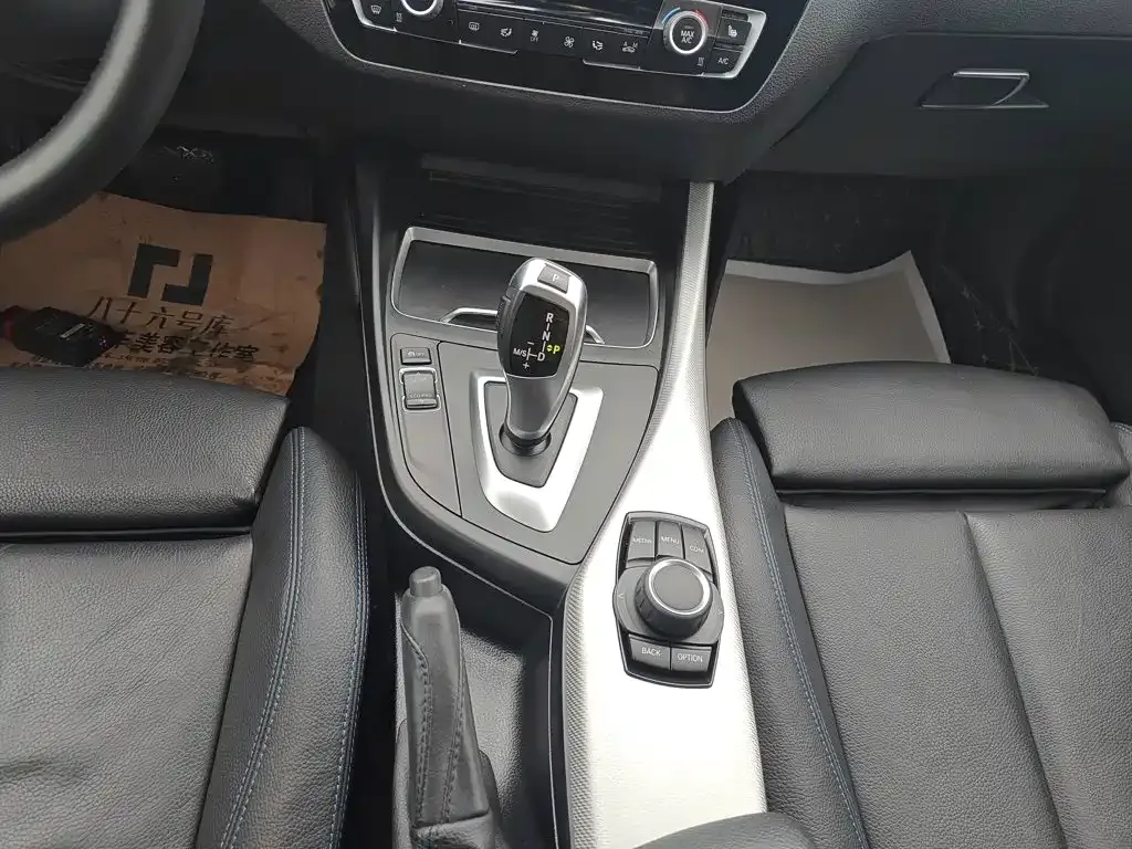 BMW 1 Series (Import) 120i M Sport Package 2019 — фото 14