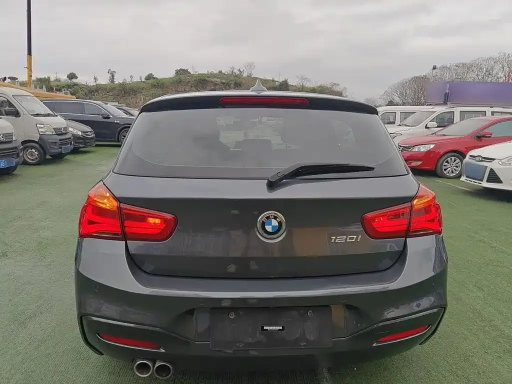 BMW 1 Series (Import) 120i M Sport Package 2019 — фото 6