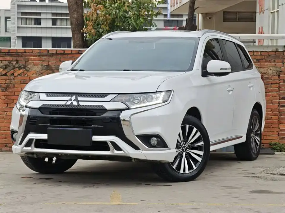 Mitsubishi Outlander 2.0L 2WD Enjoyment Edition 7-Seater 2021