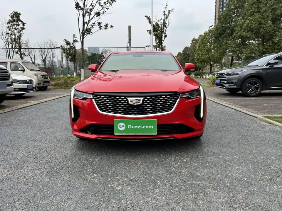 Cadillac CT4 28T Luxury Model 2022