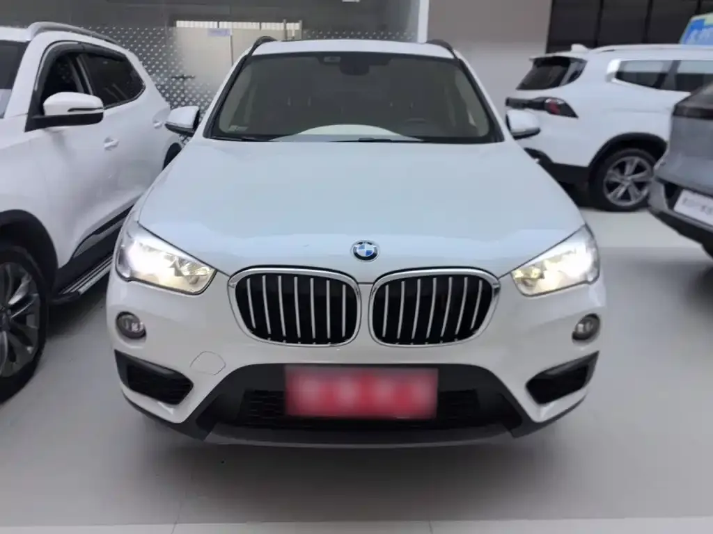 BMW X1 sDrive18Li Fashion Model 2019 — фото 3