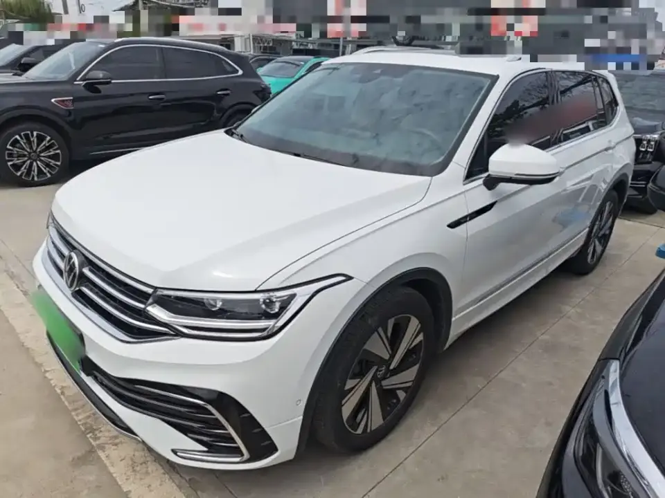 Volkswagen Tiguan L Facelift 330TSI Auto FWD R-Line Premium 2023