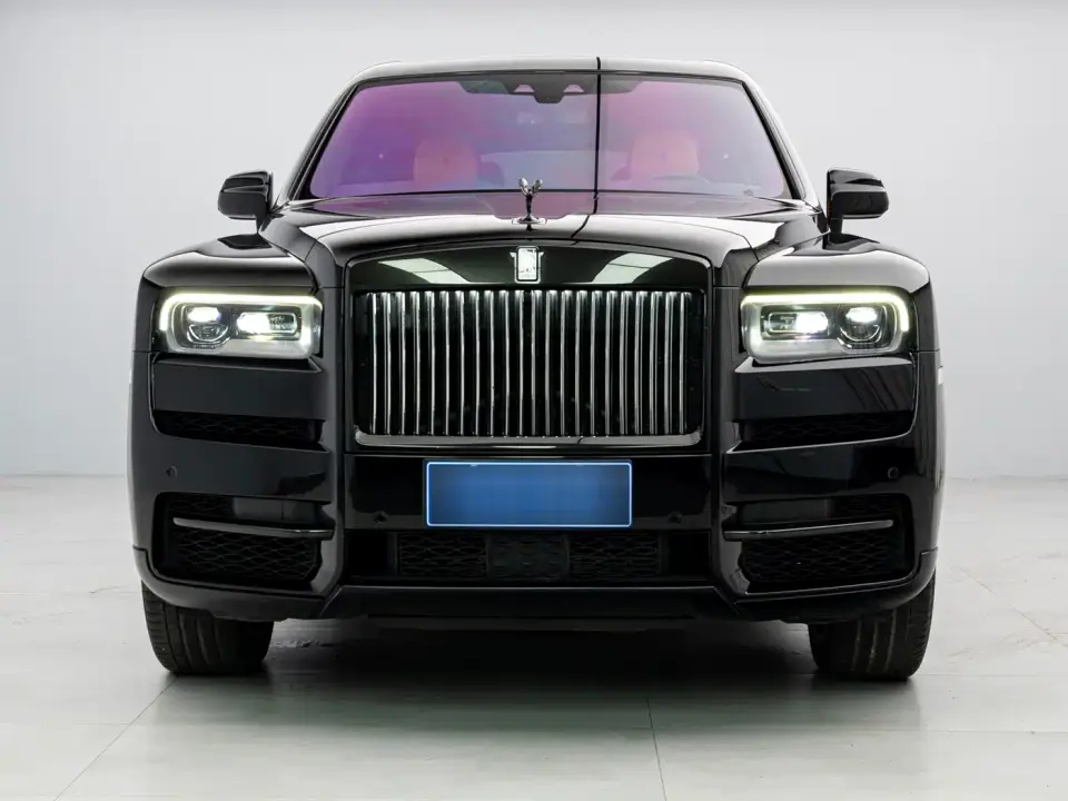 Rolls-Royce Cullinan Black Badge 2021