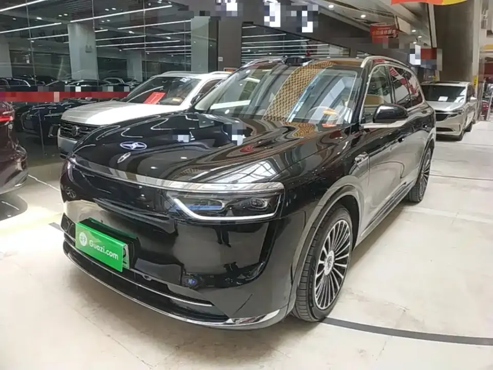 AITO Wenjie AITO M8 Extended Range Ultra 53.4kWh 6-Seater 2025