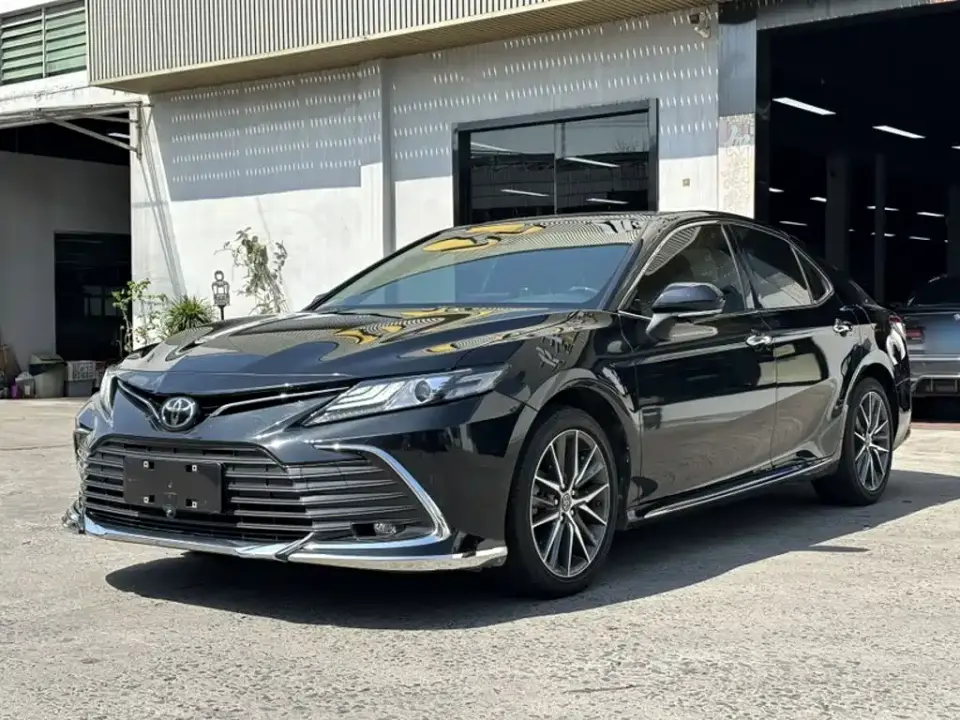 Toyota Camry 2.5G Luxury Edition 2023