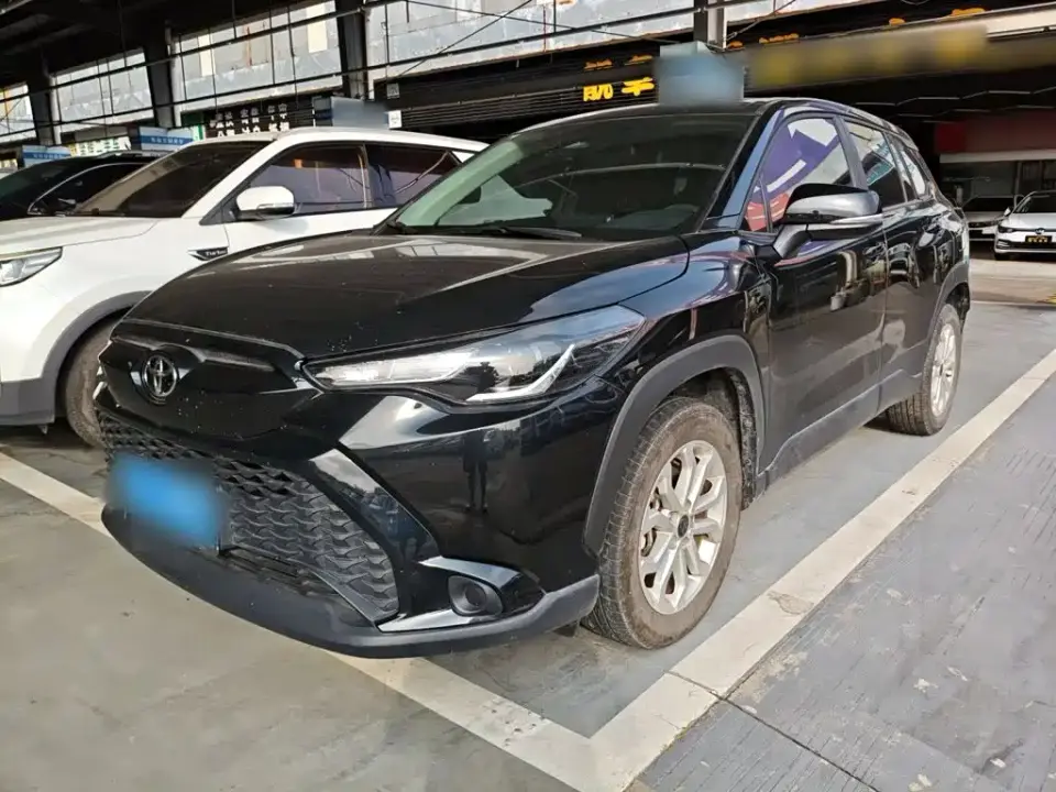 Toyota Frontlander 2.0L CVT Leading Edition 2024