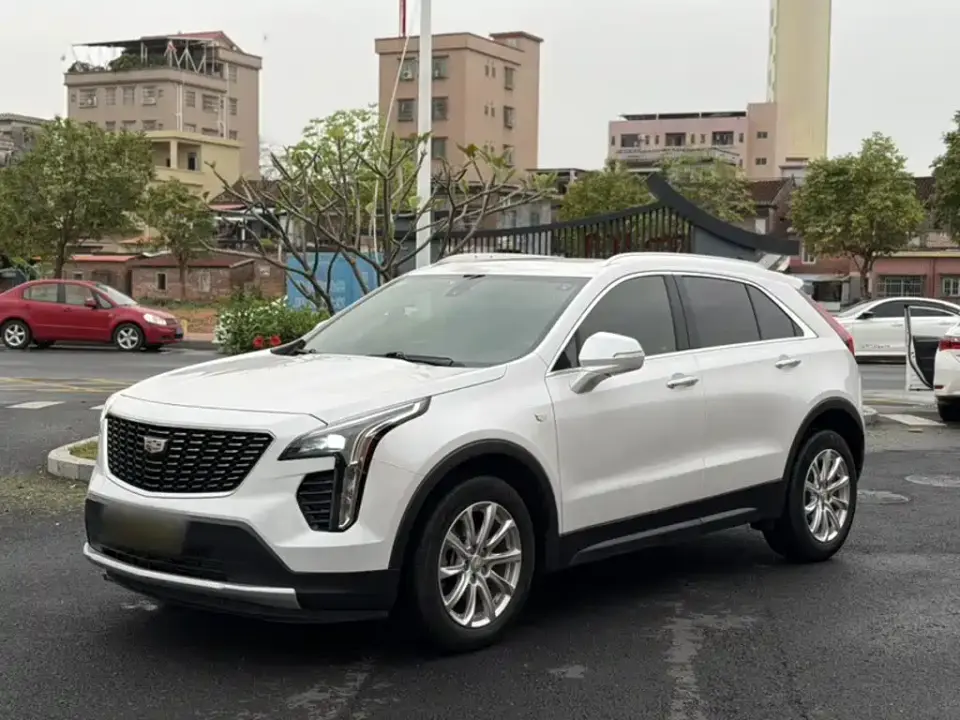 Cadillac XT4 Model 28T 2WD Technology 2019