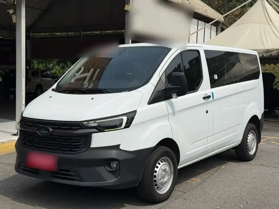 Ford Transit Model 2.0T Petrol Manual Multi-Purpose Commercial Vehicle Short Wheelbase Low Roof 5/6-Seater 2023