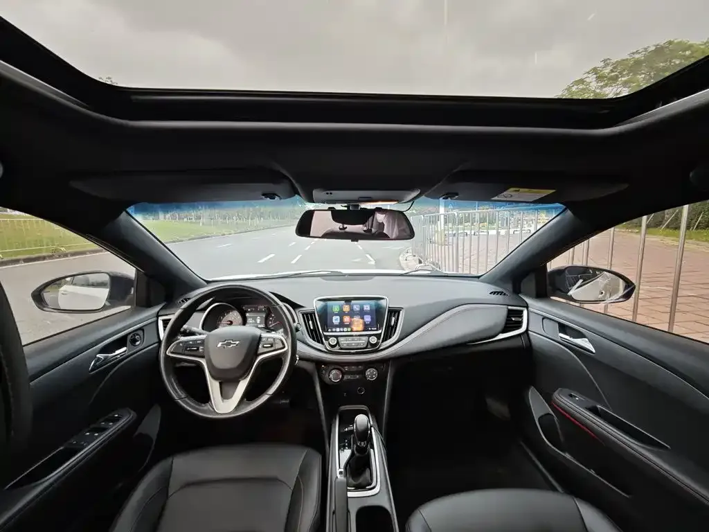 Chevrolet Monza Mild Hybrid RS 330T Automatic Comfort Edition 2022 — фото 24