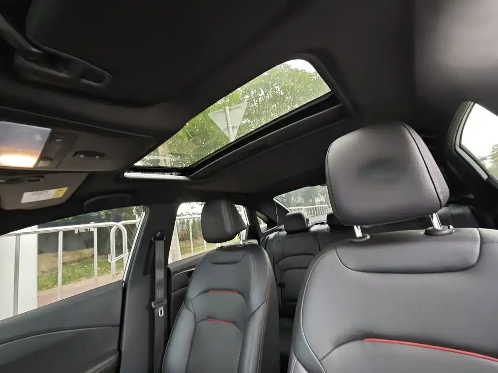 Chevrolet Monza Mild Hybrid RS 330T Automatic Comfort Edition 2022 — фото 18