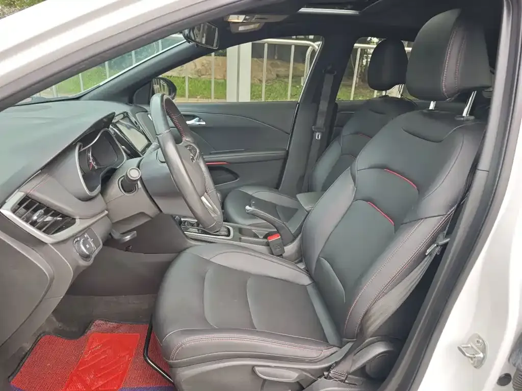 Chevrolet Monza Mild Hybrid RS 330T Automatic Comfort Edition 2022 — фото 14