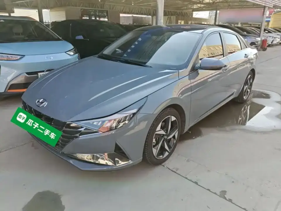 Hyundai Elantra 1.5L CVT LUX Premium Edition 2023