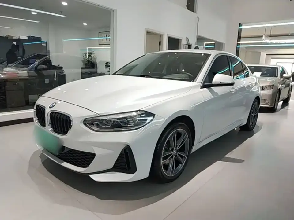 BMW 1 Series Facelift 120i M Sport 2022