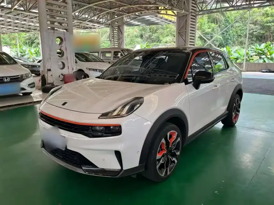 Lynk & Co 06 1.5T Shero Pink Special Edition 2021