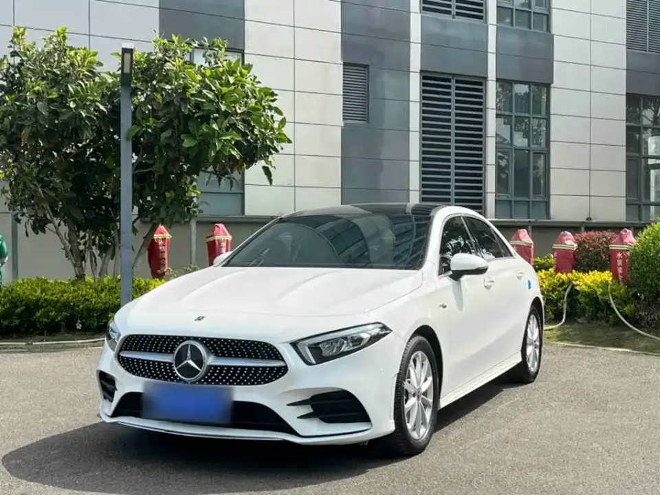 Mercedes-Benz A-Class A 200 L Sport Sedan Fashion Edition 2021