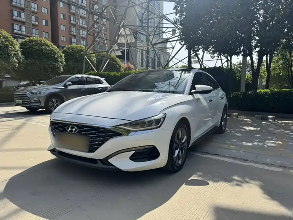 Hyundai Fista 280TGDi Sport Edition China VI 2020