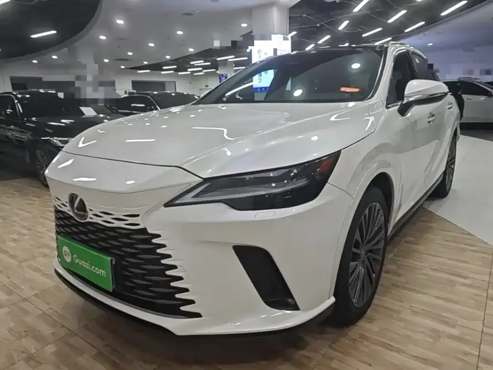 Lexus RX 350h 4WD Pure Edition 2024