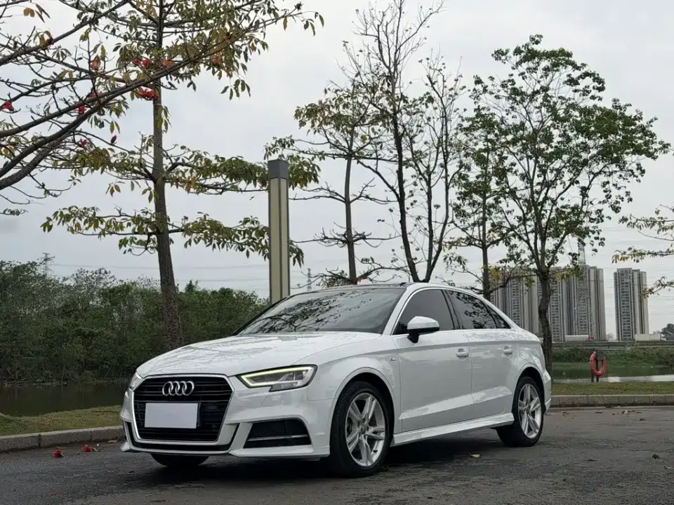 Audi A3 Limousine 35 TFSI Fashion China V 2019