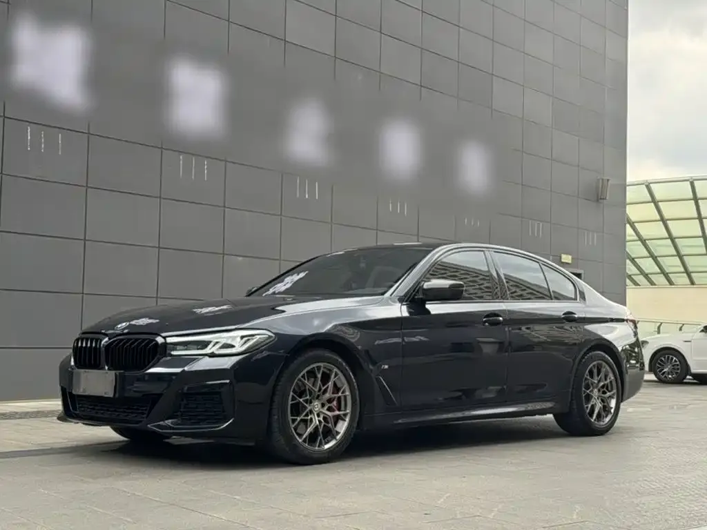 BMW 5 Series (Import) 525i M Sport Package 2022