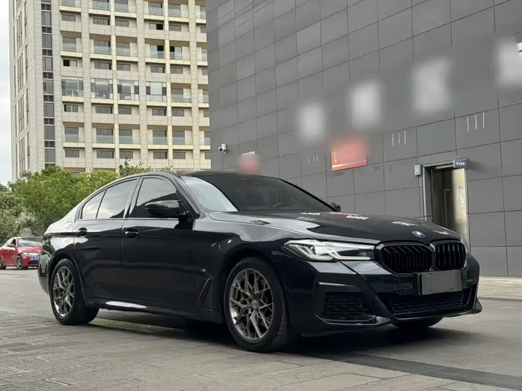 BMW 5 Series (Import) 525i M Sport Package 2022 — фото 13