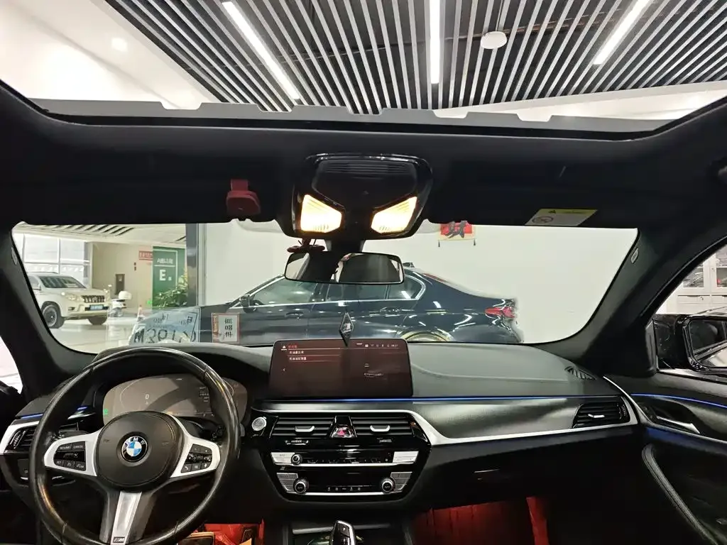 BMW 5 Series (Import) 525i M Sport Package 2022 — фото 17