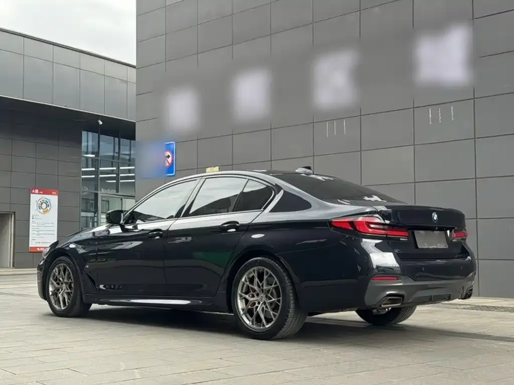 BMW 5 Series (Import) 525i M Sport Package 2022 — фото 11