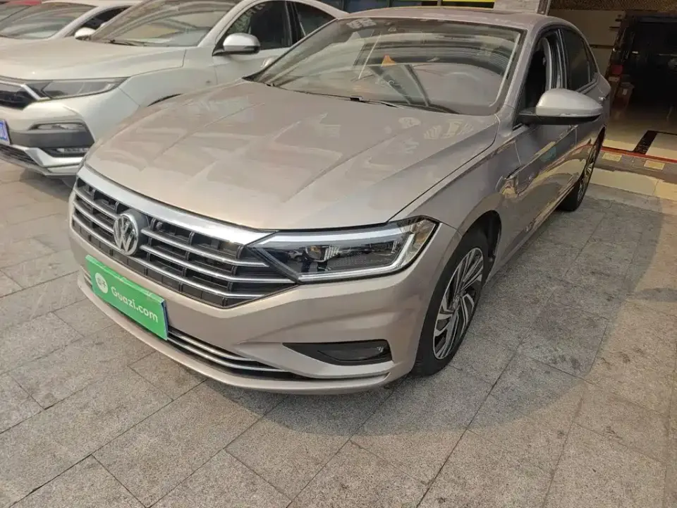 Volkswagen Sagitar 200TSI DSG Surpassing Edition 2022