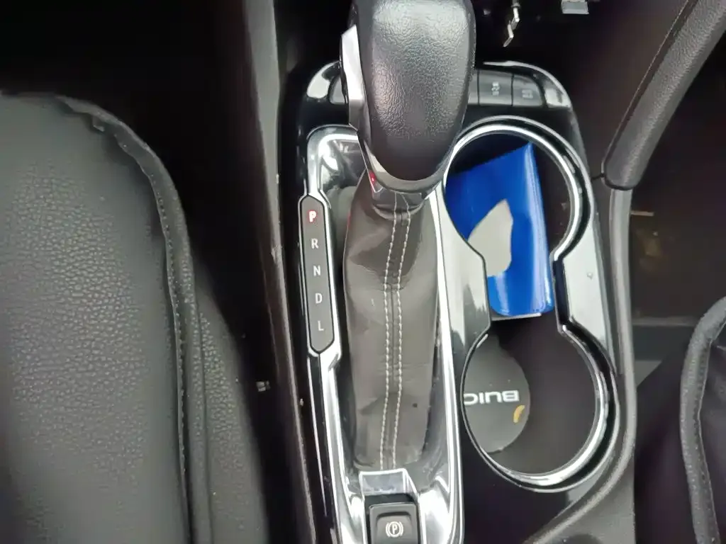 Buick Encore GX 332T CVT FWD Luxury 2023 — фото 7