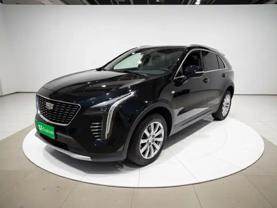Cadillac XT4 28T FWD Leading Trim 2020