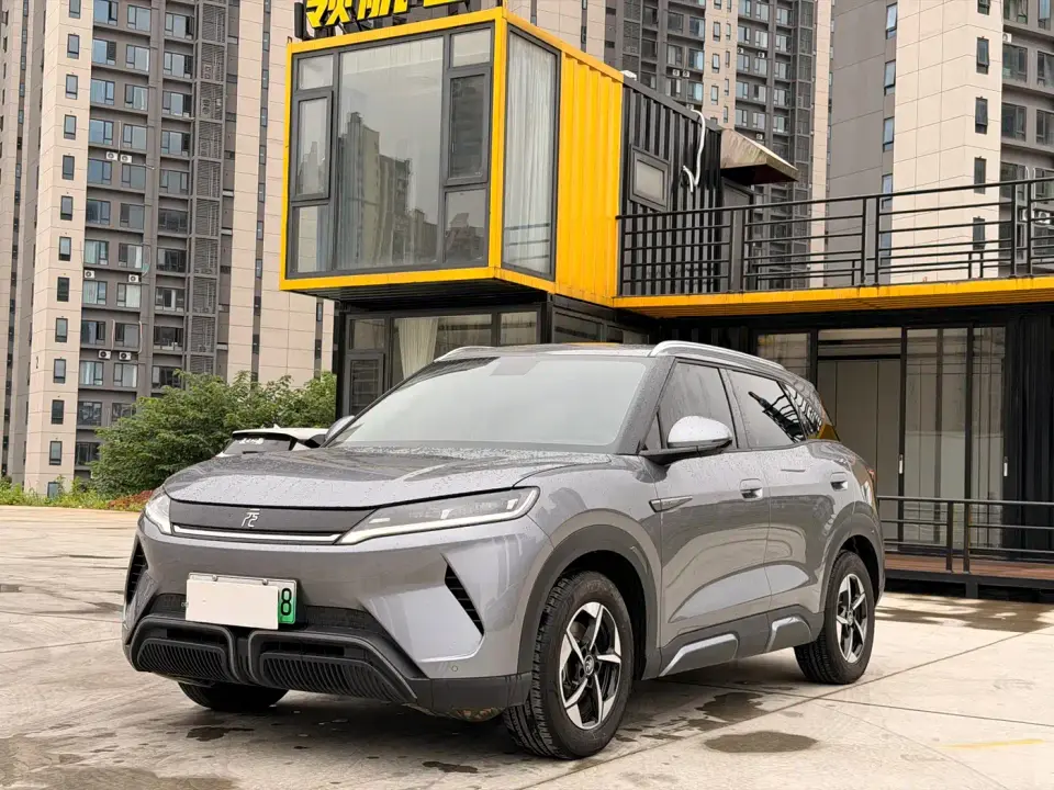 BYD Yuan UP 401KM Surpass Edition 2025