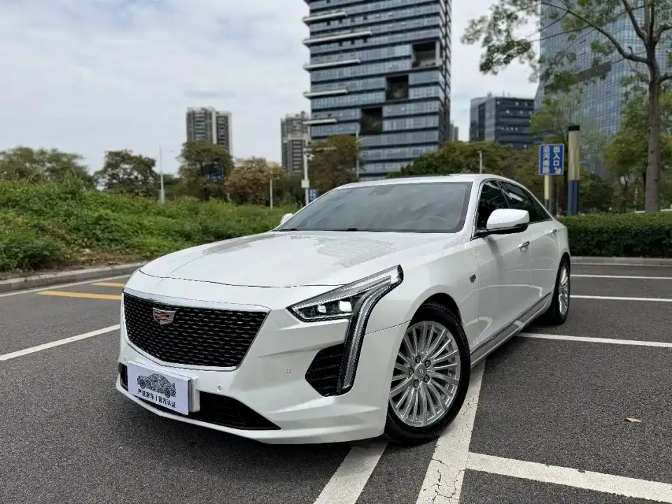Cadillac CT6 28T Luxury 2022