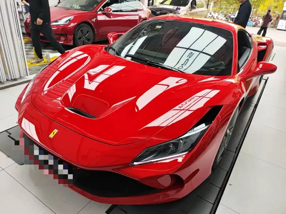 Ferrari F8 Tributo 3.9T V8 2023