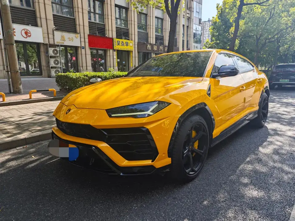 Lamborghini Urus 4.0T V8 2019