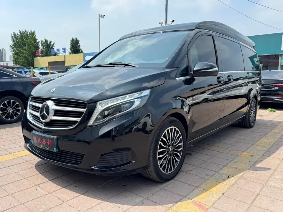 Mercedes-Benz V-Class V 260 L Premium Long Wheelbase Edition China VI 2019