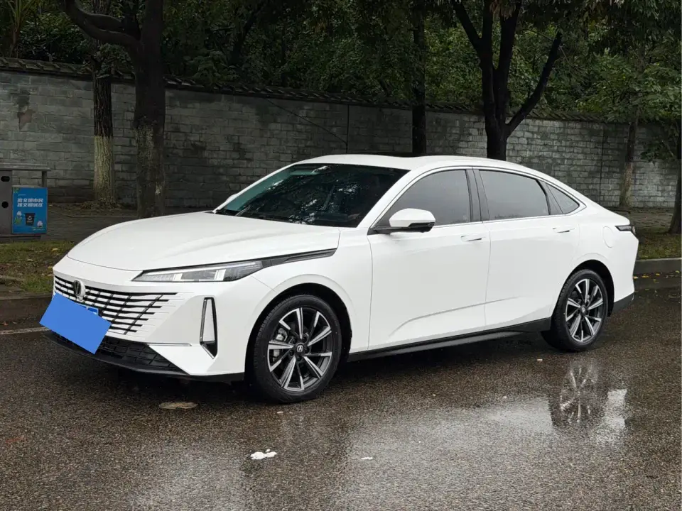 Changan Eado Model 1.5T GDI Auto Flagship Type 2024
