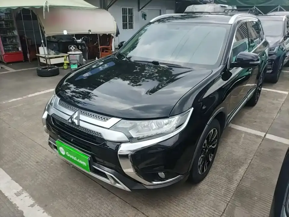 Mitsubishi Outlander 2.0L 2WD Enjoy 5-Seater China VI 2019