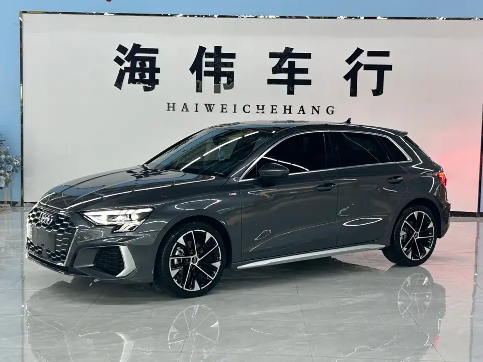 Audi A3 Facelift Sportback 35 TFSI Fashion Sport 2023